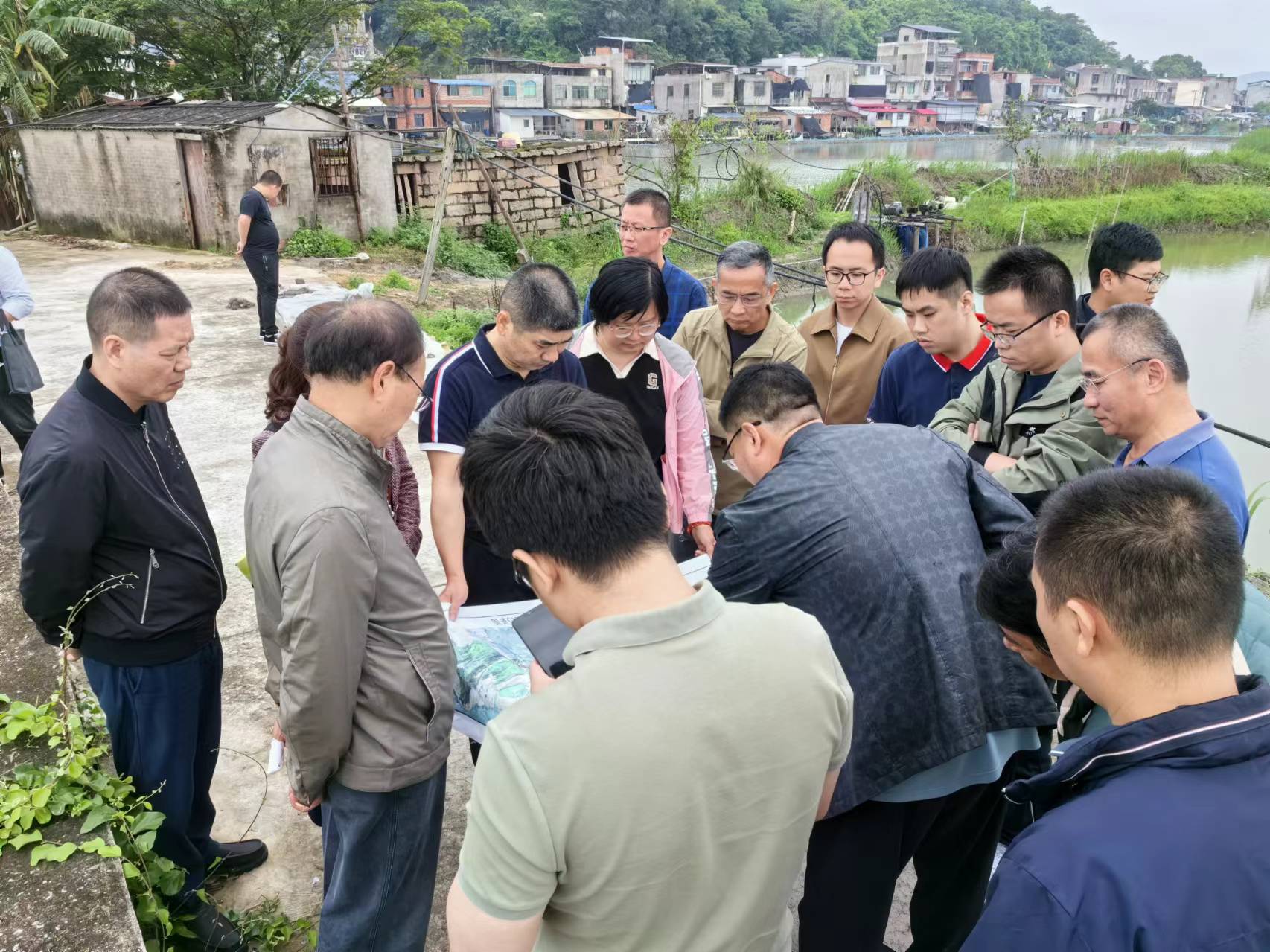 国道G228线蕉城漳湾下塘至拱屿段公路工程起源设计计划专题推进会顺遂召开，王俊宇拍摄1.jpg